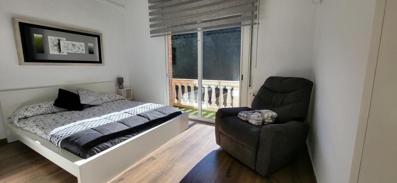 Vila Casa En Alella, Barcelona Exteriér fotografie